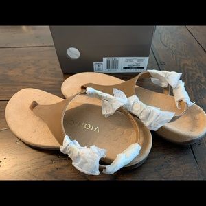 Vionic Women’s Rest Kirra Backstrap Sandal